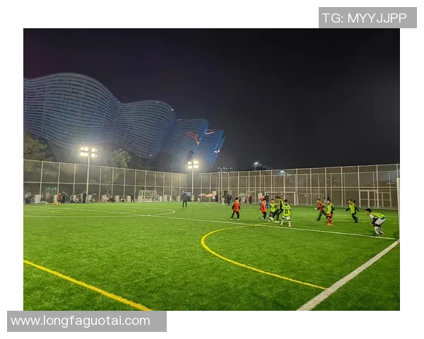 聚焦足球星光3.0全面解读新时代绿茵竞技与球星成长之路