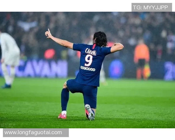 足球场上的C字明星：从C罗到卡瓦尼，他们如何影响世界足坛的格局